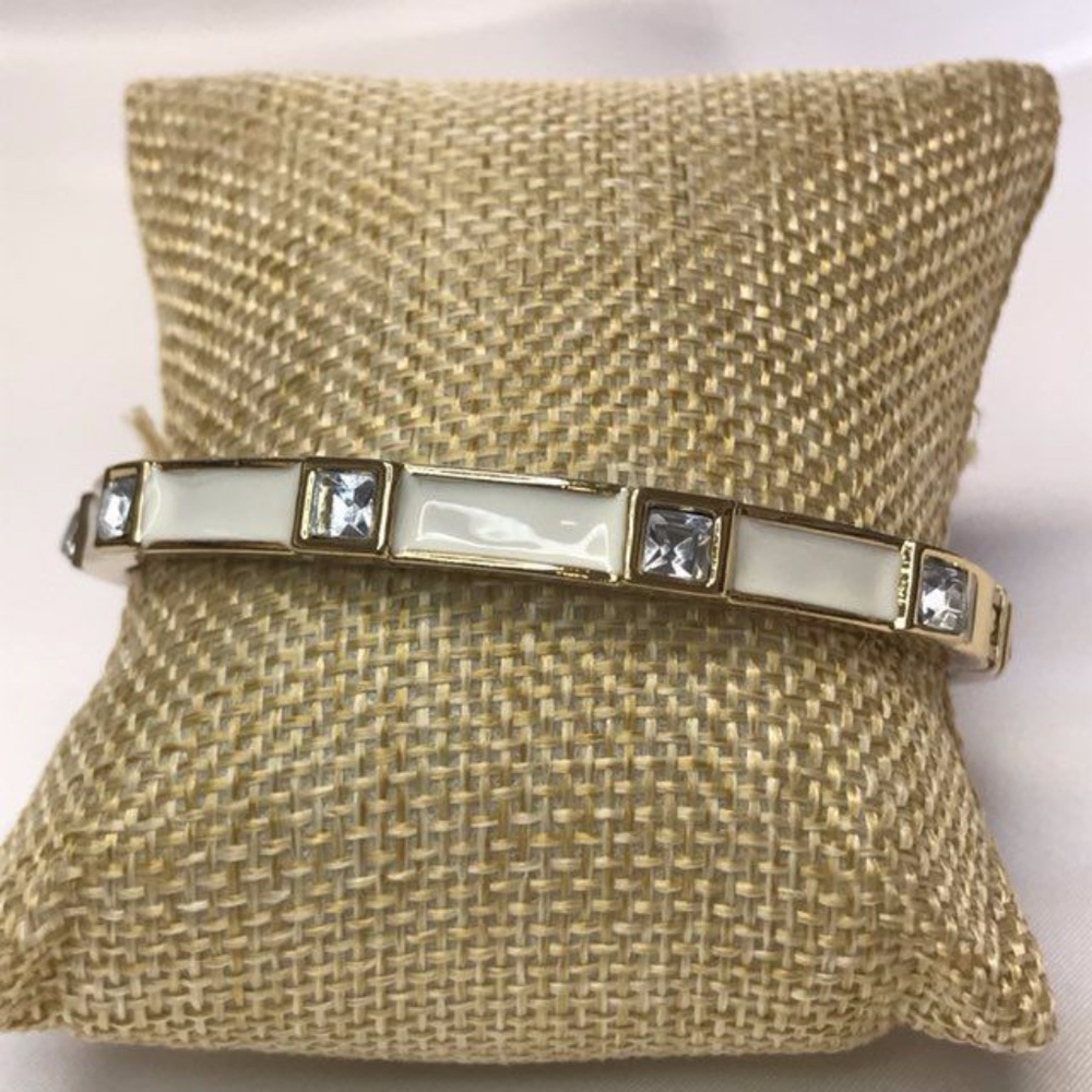 Charming Charlie White and Gold Tone Bracelet